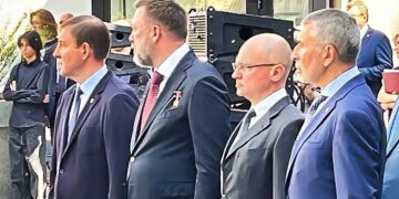 Владимир Аветисян принял участие в открытии памятника бойцам бригады ГРОМ «Каскад» в Москве