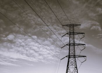 В Самарской области трое подростков тяжело травмированы электрическим током