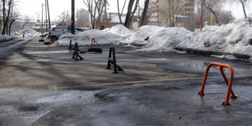 После сноса гаражей в Самаре начался крестовый поход против захватчиков парковочных мест