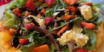 В самарских ресторанах «Мушмула» запустили клубничный фестиваль