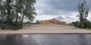 На острове Поджабный сносят коттедж экс-председателя самарской 6-й кассации