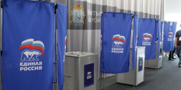 Как самарские единороссы ставили точку в политической эпохе Дмитрия Азарова