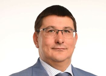 Женский футбольный клуб «Крылья Советов» возглавил депутат Усов