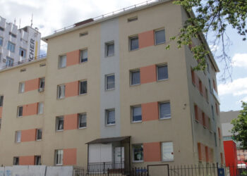 Основатель самарской клиники с боем вернулась в число ее совладельцев