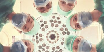 Короли медицины: «ДЕЛО» представляет рейтинг самых богатых владельцев частных медицинских клиник-2024