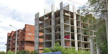 Завод «Металлист-Самара» ставит крест на строительстве соседних высоток