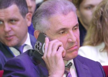 Следствие требует ареста главы самарского минтранса