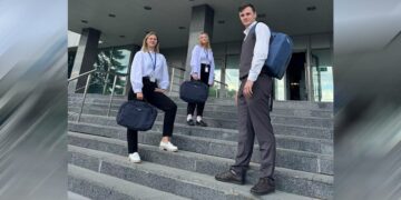 За три года ВТБ увеличит число банковских курьеров в 10 раз