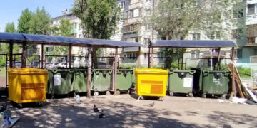 Баки для сухих отходов в Самаре начали ставить, не разобравшись, как их вывозить