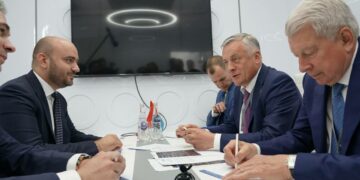 Вячеслав Федорищев и руководитель компании «Газпром межрегионгаз» обсудили планы по газификации