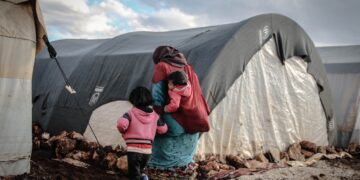 В Сызрани асоциальные цыгане захватывают пустующие дома и обижают детей