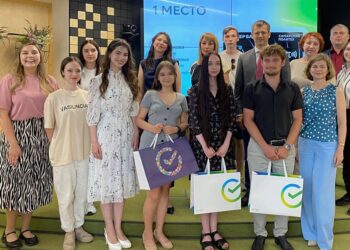 Студенты Самарского политеха разработали дизайн банковской карты Сбера