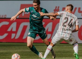 Футболисты «Акрона» открыли счет голам в Премьер-Лиге, но уступили «Локомотиву»