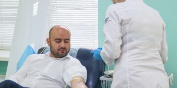 Глава Самарской области решил стать донором костного мозга