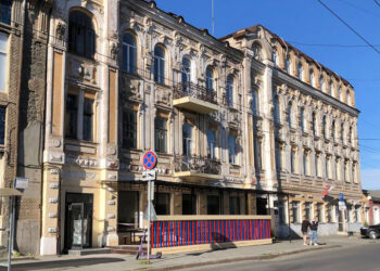 Новокуйбышевское гранд-кафе «Веранда» пока поразило только интерьером