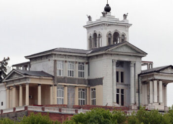 Фискалы банкротят культовый самарский санаторий