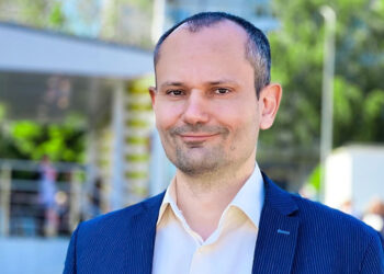 Партия власти, похоже, сдает без боя ряд округов в Новокуйбышевске «Новым людям»