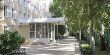 Самарский лицей информационных технологий вошел в тройку лучших самарских школ