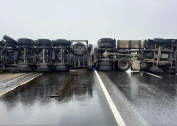 В Самарской области массовое ДТП парализовало движение на оживленной трассе