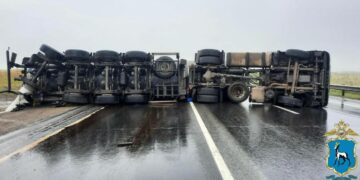В Самарской области массовое ДТП парализовало движение на оживленной трассе