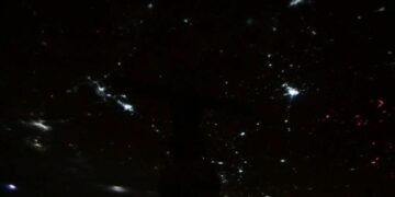 Самарский космонавт Олег Кононенко показал, как из космоса выглядит звездопад