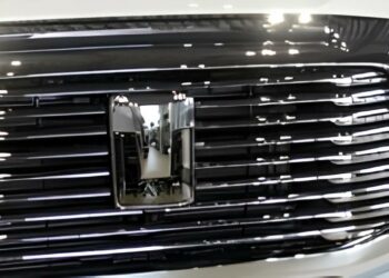 В октябре в России стартуют продажи нового внедорожника Tank 700