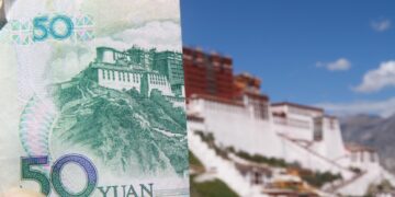 Сегодня юань может двигаться в диапазоне 12-12,2 руб