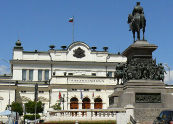 Самарского профессора посадили на 3 года за фальшивые инвестиции болгарского фонда