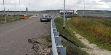 Полноценного открытия обещанных новых съездов на Обходе Тольятти придется ждать еще долго