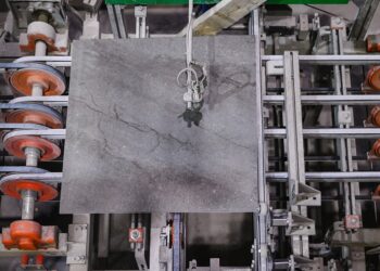 На международной выставке презентуют керамогранит производства завода «Самарский Стройфарфор»