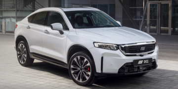 В России начались продажи купе-кроссовера Knewstar 001