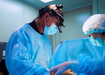 Подмосковные врачи избавили трехлетнюю девочку от «мужских» половых органов