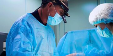 Подмосковные врачи избавили трехлетнюю девочку от «мужских» половых органов