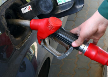 Адвоката Титоренко заставляют вернуть две тольяттинские АЗС