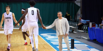 Женская команда «Самара» провела свой первый турнир в рамках предсезонной подготовки