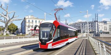 На самарские трамвайные рельсы за полтора года выйдет 71 «Львенок»