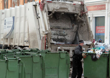 Перевозчики ждут от нового регоператора изменения условий работы