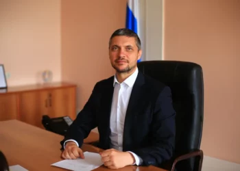 Губернатор Забайкальского края обескуражил россиян, вытерев «козявку» из носа о чиновницу