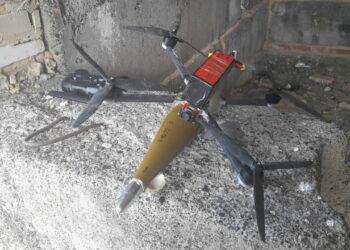 Бойцы группировки «Центр» в зоне СВО получили новые ударные беспилотники «Молния-1»