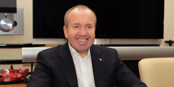 Ефанову и Курылину грозит бесконечная очистка оригинального песка острова Поджабный