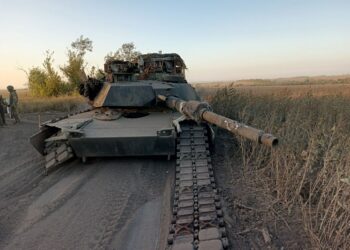 Бойцы группировки «Центр» уничтожили почти полсотни «Абрамсов» и «Леопардов» с начала СВО