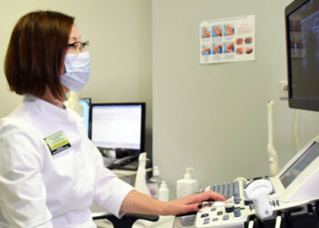 Весь октябрь в Самарской области проходят мероприятия по профилактике рака молочной железы