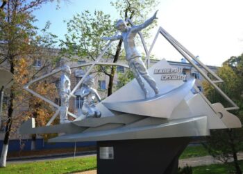 Первый памятник Валерию Грушину в Новокуйбышевске может получить престижную премию