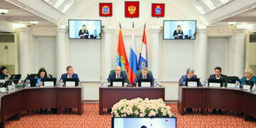 Дума городского округа распределила поступления из вышестоящих бюджетов и собственные доходы муниципалитета