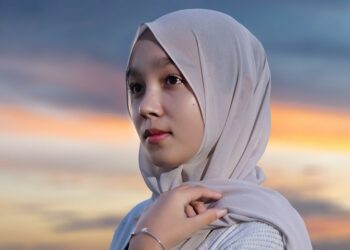 Муфтий Чечни счел запрет хиджабов во владимирских школах антиконституционным