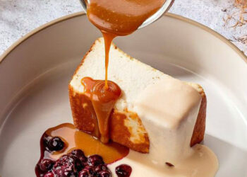 Самарский ресторан «Ливингстон» вошел в пятерку призеров премии WHERETOEAT CENTER