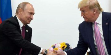 WP: Трамп обсудил с Путиным возможности прекращения конфликта на Украине