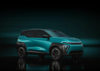 В России в середине 2025 года начнется выпуск серийных электромобилей «Атом»