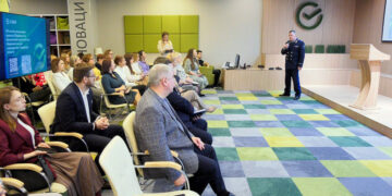 Сбер научит самарских школьников и педагогов эффективно управлять деньгами