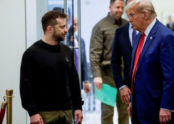 WSJ: команда Трампа уже обсуждает новый план завершения конфликта на Украине